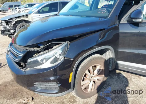 2015 Volkswagen Tiguan S из США, поврежденный, VIN WVGAV7AX5FW607894